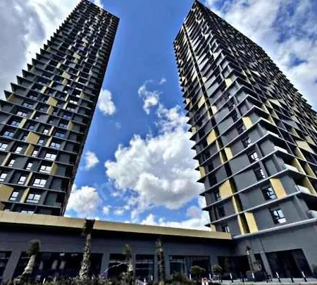Aparthotel The Yk *