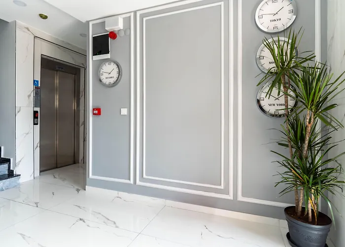 Lux In Center アパートホテル