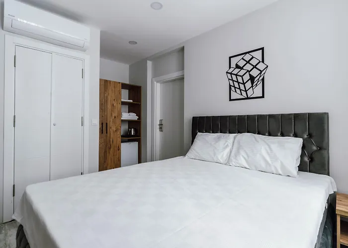 Lux In Center アパートホテル